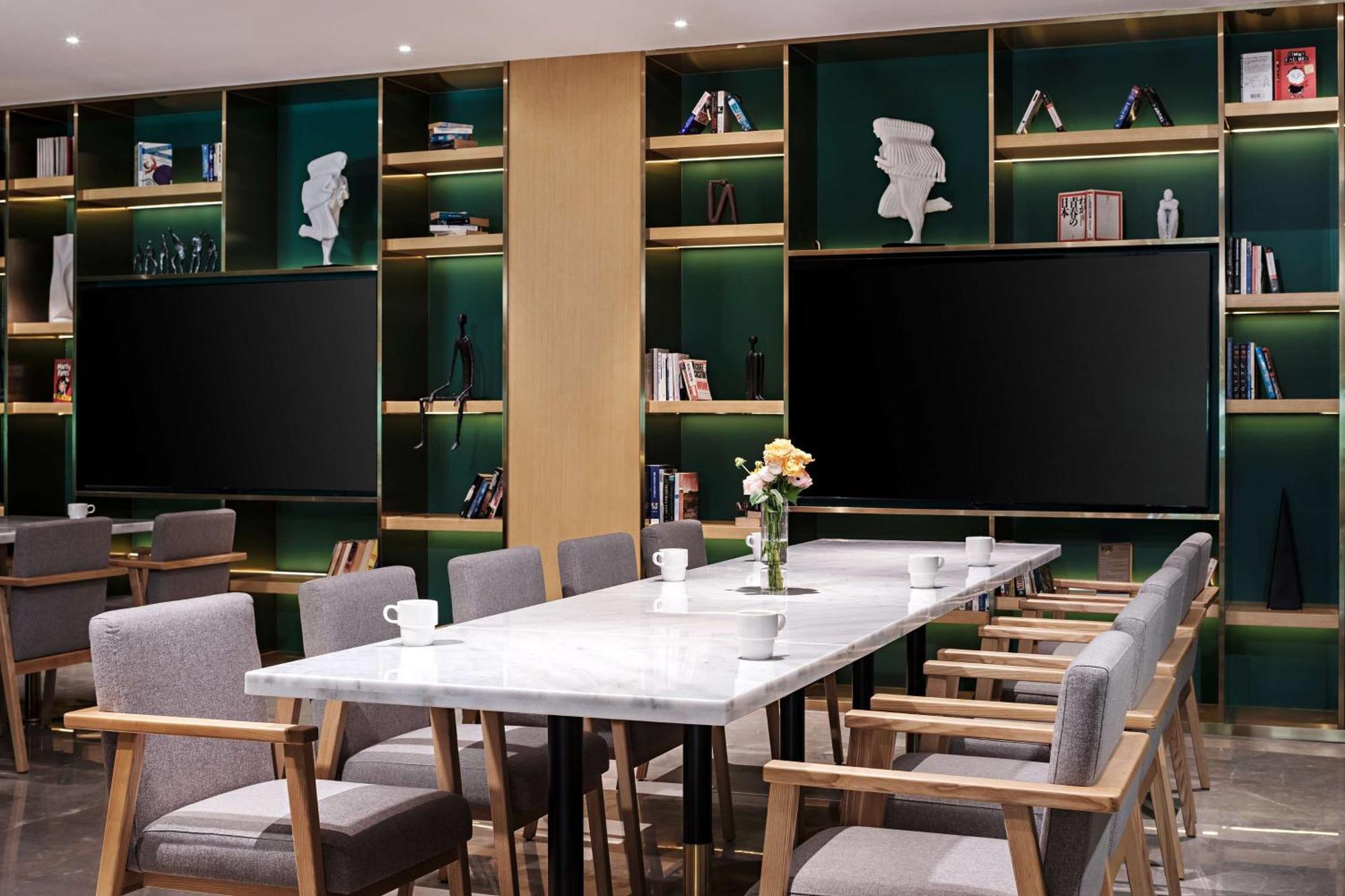 Hilton Garden Inn Chengdu Kuanzhai Alley Zewnętrze zdjęcie